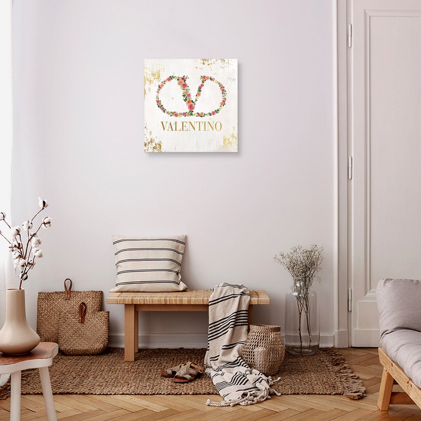 Logotipo de Valentino - Shutterstock