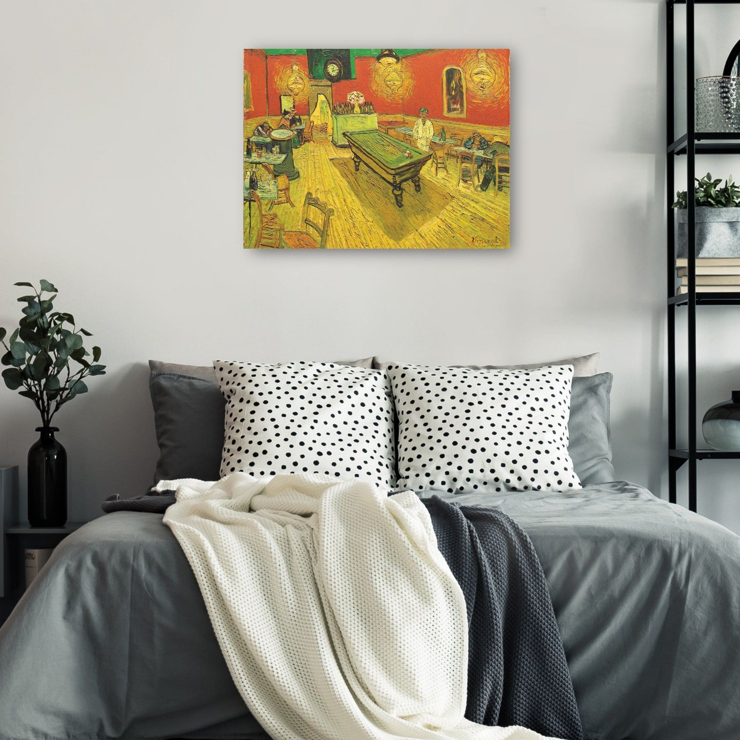 Café nocturno con mesa de billar - Portfolio Arts Group