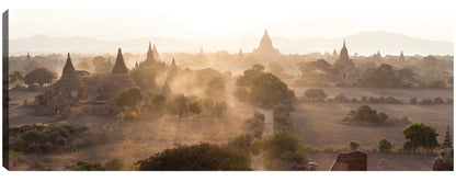 Templo antiguo brumoso - Panoramic Images