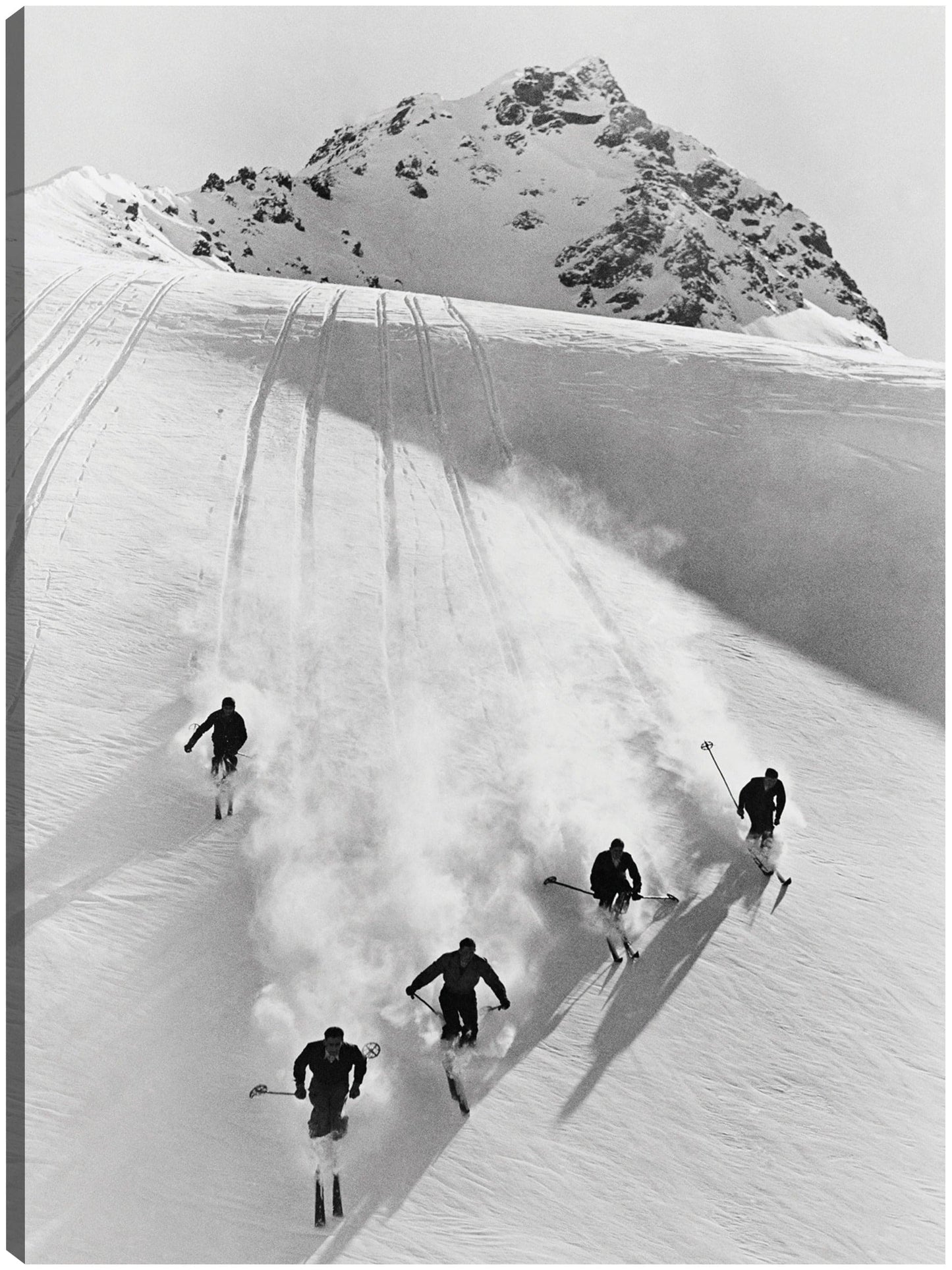 Esquiadores de los Alpes suizos - Vintage Images