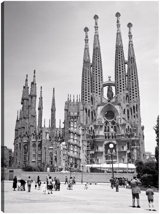 Gótico Gaudí España - Vintage Images