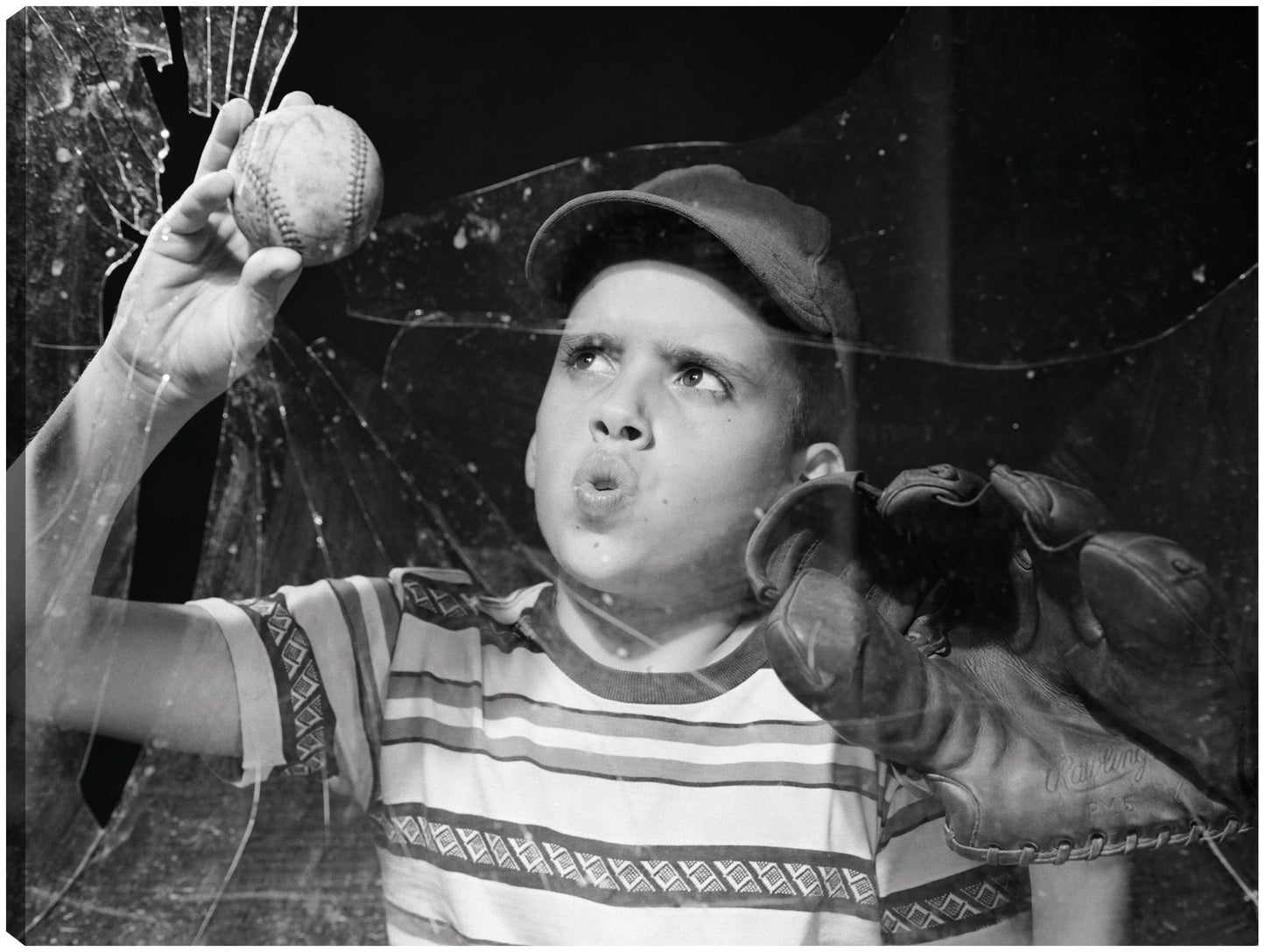 Broken Window Béisbol - Vintage Images