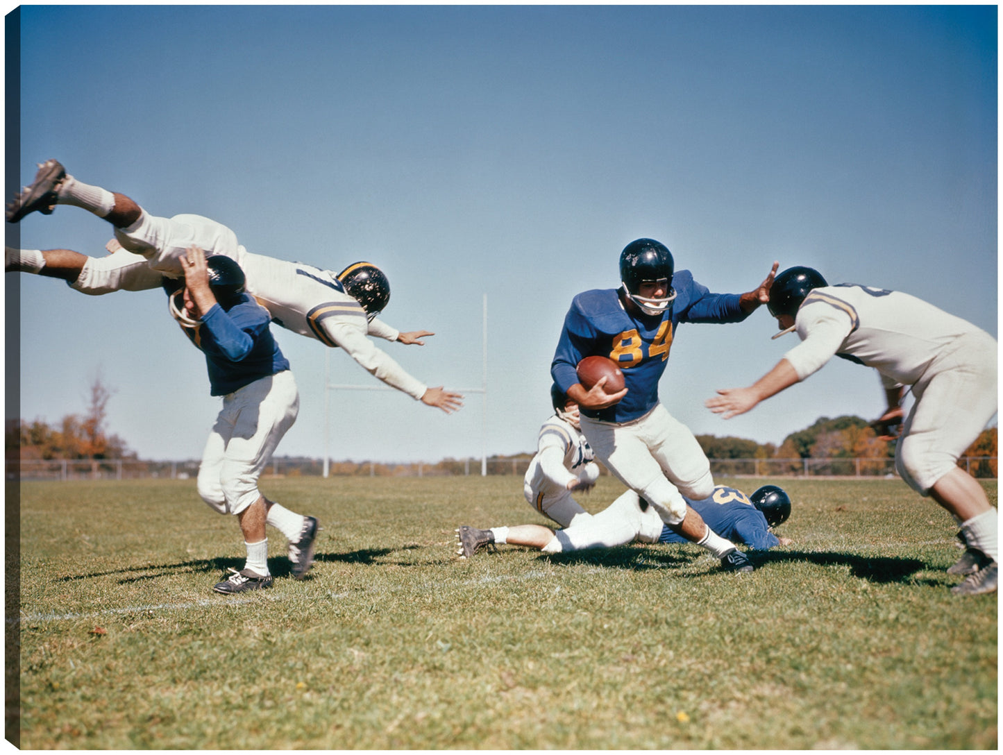 Fútbol Ofensivo Run - Vintage Images