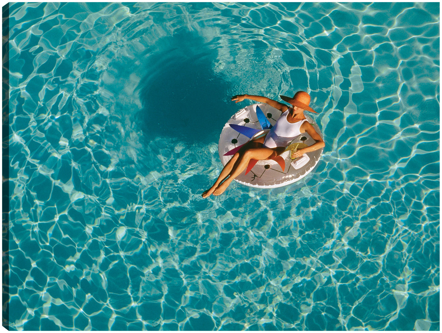Piscina fresca flotante - Vintage Images