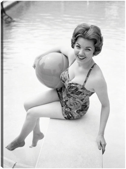 Traje de baño para fiesta en la piscina - Vintage Images