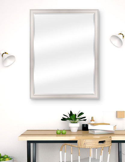 Espejo Biselado de Pared Enmarcado en color Blanco con textura de madera