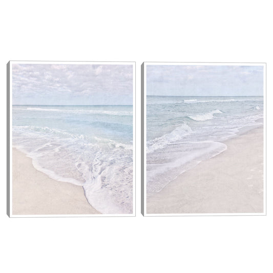 Olas blanqueadas por el sol en la playa - Christine Zalewski