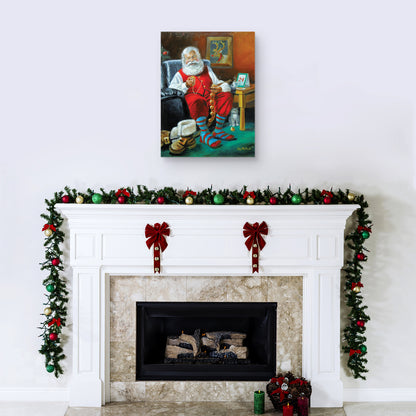 Santa en la silla - RJ McDonald