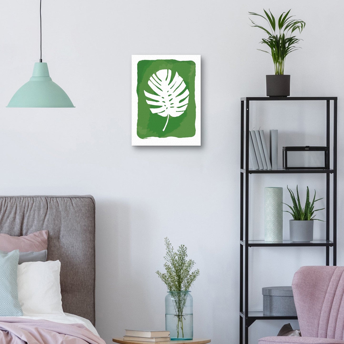 Palma blanca sobre verde - Kelsey McNatt