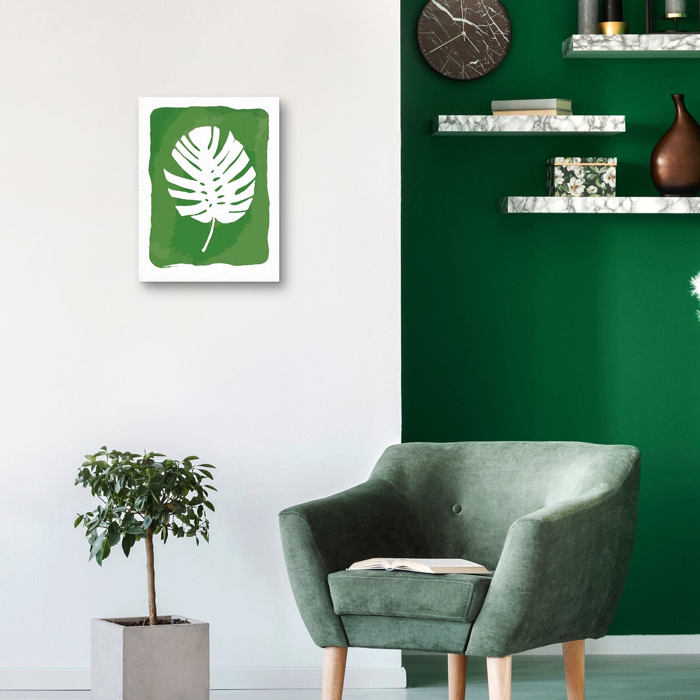Palma blanca sobre verde - Kelsey McNatt