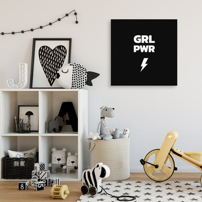 Poder femenino en negro - Design Lab